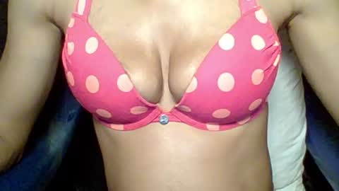 Snapshot of sexypussy000 chatting on 02/18/26, 04:41 sexypussy000 online show from 02/18/26, 04:41