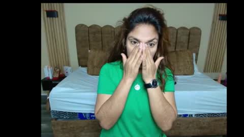 R A C H E L online show from 10/09/25, 11:52