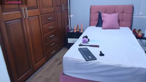 R A C H E L online show from 01/07/26, 12:29