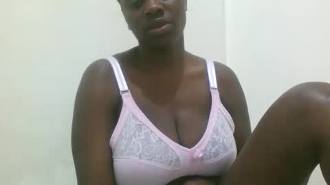 sexyrhany20 online show from 10/23/25, 09:46