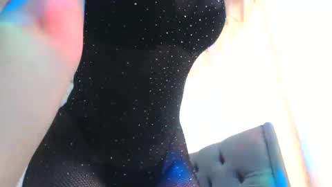 Venus Independent Model online show from 09/17/25, 06:09