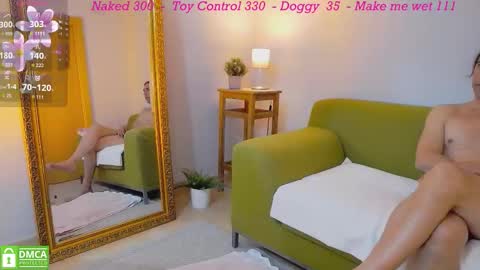 Snapshot of sexyscouple chatting on 10/14/25, 09:54 Kristina the Best. Join me too on online show from 10/14/25, 09:54