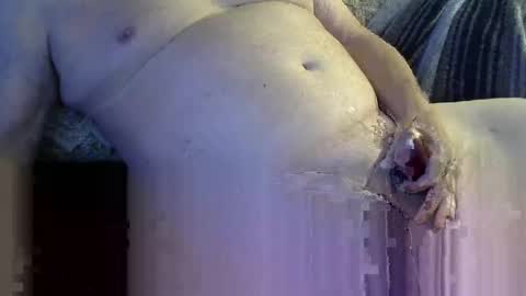 Snapshot of sexysenior4u3 chatting on 10/29/25, 12:57 Horney ole man online show from 10/29/25, 12:57