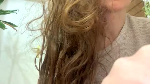 Anya online show from 02/11/26, 06:13