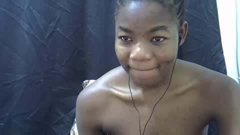 Snapshot of sexyshaz22 chatting on 02/27/26, 09:48 sexyshaz22 online show from 02/27/26, 09:48