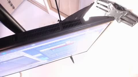    online show from 12/12/24, 04:21