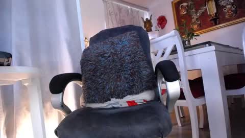    online show from 02/11/25, 01:20