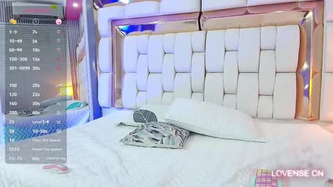 Kendall online show from 01/28/25, 12:11