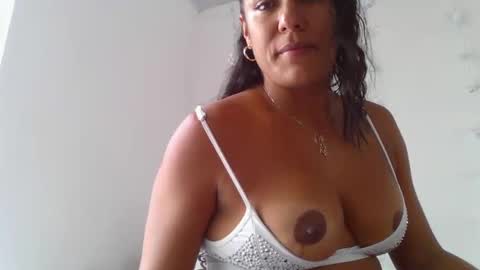 sexyskin8_xxx online show from 02/11/25, 08:31