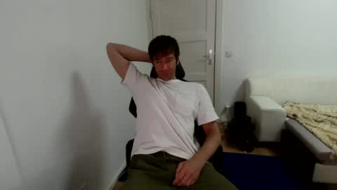 urPersonalToyboy420 online show from 06/15/26, 07:43