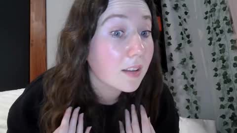 Snapshot of sexystephanie04 chatting on 10/07/25, 03:58 sexystephanie04 online show from 10/07/25, 03:58