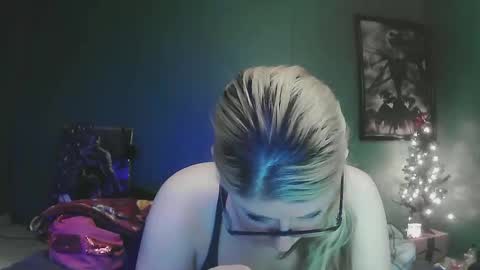 Snapshot of sexystripper69 chatting on 01/13/25, 01:13 sexystripper69 online show from 01/13/25, 01:13