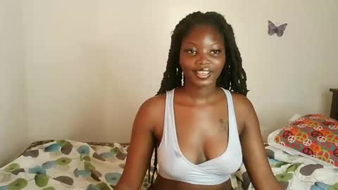 sexytiffanny online show from 09/12/25, 10:04