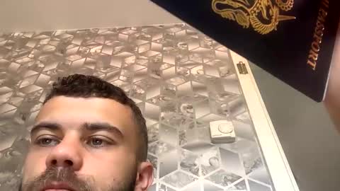 Snapshot of sexytombigcock chatting on 09/15/25, 10:37 Sexytombigcock british dilf cum bbc online show from 09/15/25, 10:37