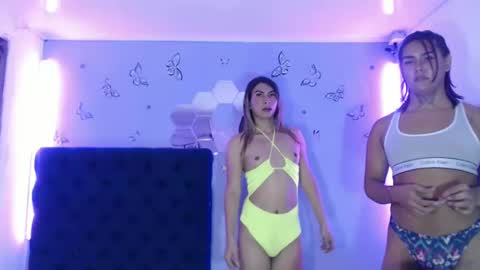 Snapshot of sexytrans_hot999 chatting on 12/19/24, 11:14 sexytrans_hot999 online show from 12/19/24, 11:14