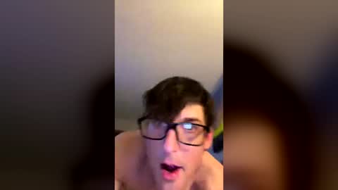 Smooth bi guy online show from 06/24/26, 06:12