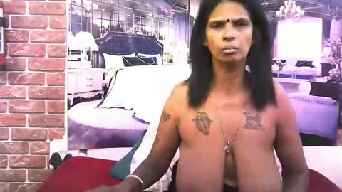 sexyva4u2luv online show from 11/11/25, 09:04