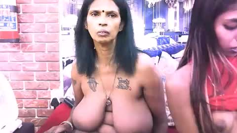 sexyva4u2luv online show from 11/14/25, 12:04