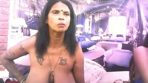 sexyva4u2luv online show from 11/28/25, 07:55