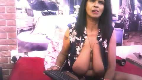 sexyva4u2luv online show from 12/19/25, 10:17