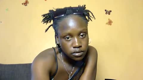 Snapshot of sexyverah444 chatting on 01/12/26, 01:16 Sexyverah444 online show from 01/12/26, 01:16