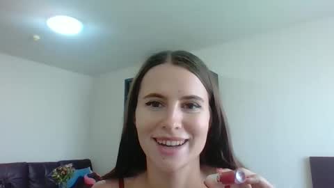 Snapshot of sexyviolettcat chatting on 02/09/26, 02:15 Victory online show from 02/09/26, 02:15