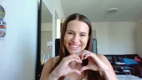 Snapshot of sexyviolettcat chatting on 03/03/26, 02:07 Victory online show from 03/03/26, 02:07