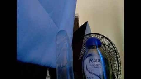 Snapshot of sexyxbunnyxx chatting on 02/22/25, 03:58 Blue online show from 02/22/25, 03:58