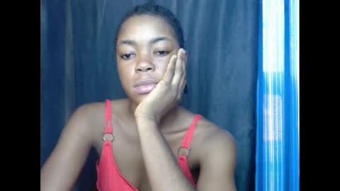 Snapshot of sexyxbunnyxx chatting on 03/01/25, 07:41 Blue online show from 03/01/25, 07:41