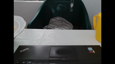 Snapshot of sexyxbunnyxx chatting on 10/30/25, 08:05 Blue online show from 10/30/25, 08:05