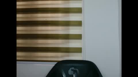 Snapshot of sexyxbunnyxx chatting on 11/09/25, 07:17 Blue online show from 11/09/25, 07:17