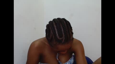 Snapshot of sexyxbunnyxx chatting on 01/13/26, 11:15 Blue online show from 01/13/26, 11:15