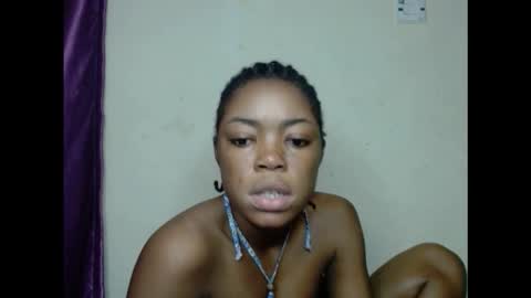 Snapshot of sexyxmilfx chatting on 09/11/25, 12:38 sexyxmilfx online show from 09/11/25, 12:38