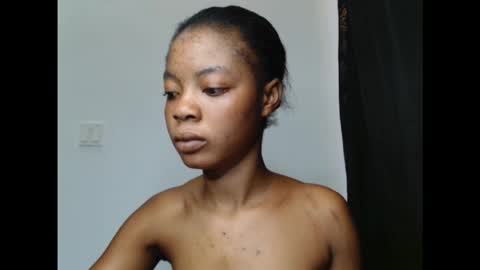 sexyxpeach online show from 10/09/25, 02:37