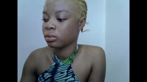 sexyxpeach online show from 01/11/26, 02:00