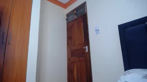 Talia online show from 04/11/26, 10:08