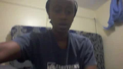 Snapshot of sexyy_tiny chatting on 02/23/26, 03:37 Mel online show from 02/23/26, 03:37