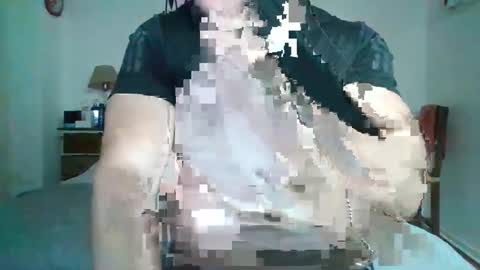 Snapshot of sexyyphilip chatting on 12/13/25, 10:04 sexyyphilip online show from 12/13/25, 10:04