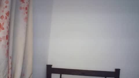 Snapshot of sexyzuriel chatting on 02/14/26, 04:42 sexyzuriel online show from 02/14/26, 04:42