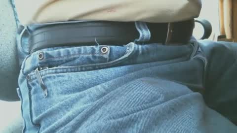 Bruce online show from 12/12/24, 05:04