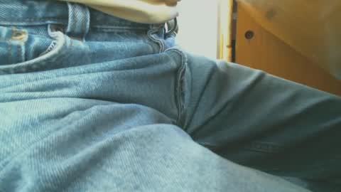 Bruce online show from 01/06/25, 06:41