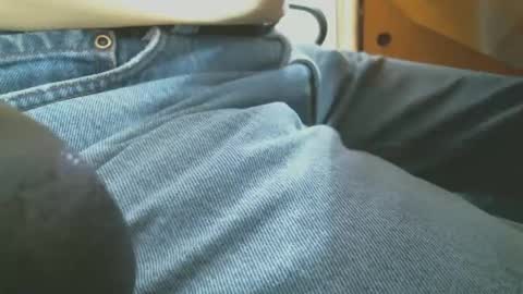 Bruce online show from 01/21/25, 09:25