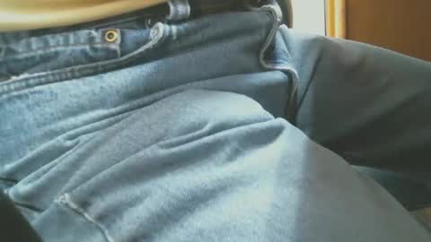 Bruce online show from 09/12/25, 07:03