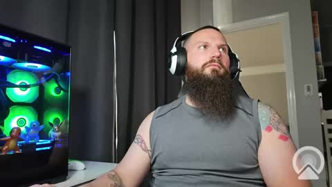 Snapshot of sflmarriedguy chatting on 02/27/25, 02:21 SouthFloridaStr8guy online show from 02/27/25, 02:21