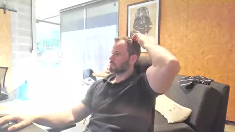 shad0w_hunter online show from 04/27/26, 06:06