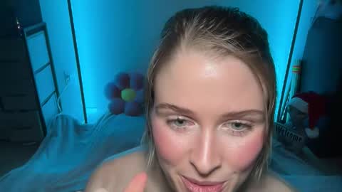 shadebabe online show from 12/20/25, 06:53