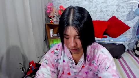 Liz online show from 09/18/25, 01:40