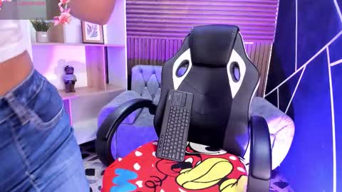 Liz online show from 02/21/26, 10:11