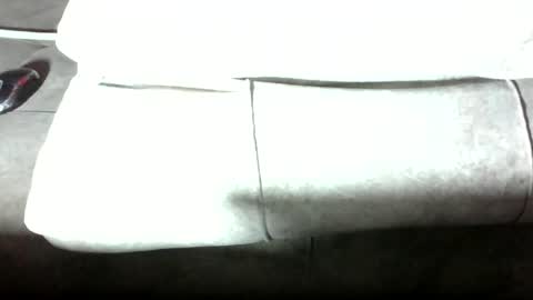 shades_x254 online show from 07/13/26, 08:44