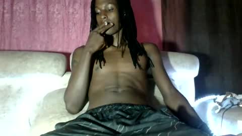 shades_x254 online show from 07/14/26, 03:55
